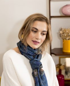 Mavi silk wool women's scarf with fringe