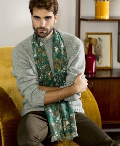 Verte silk wool shawl for men.